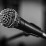 microphone, stage, black-and-white-1505182.jpg